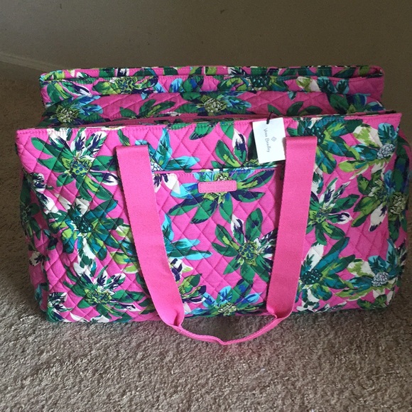 Vera Bradley Handbags - NWT Vera Bradley Triple Compartment Travel Bag